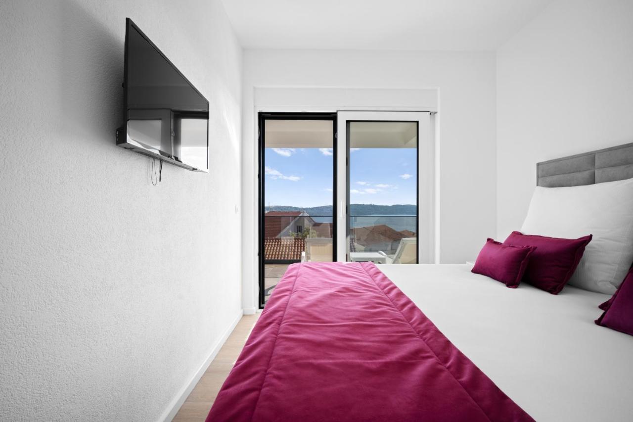 Adriatic Garden Apartments Okrug Gornji Exterior photo