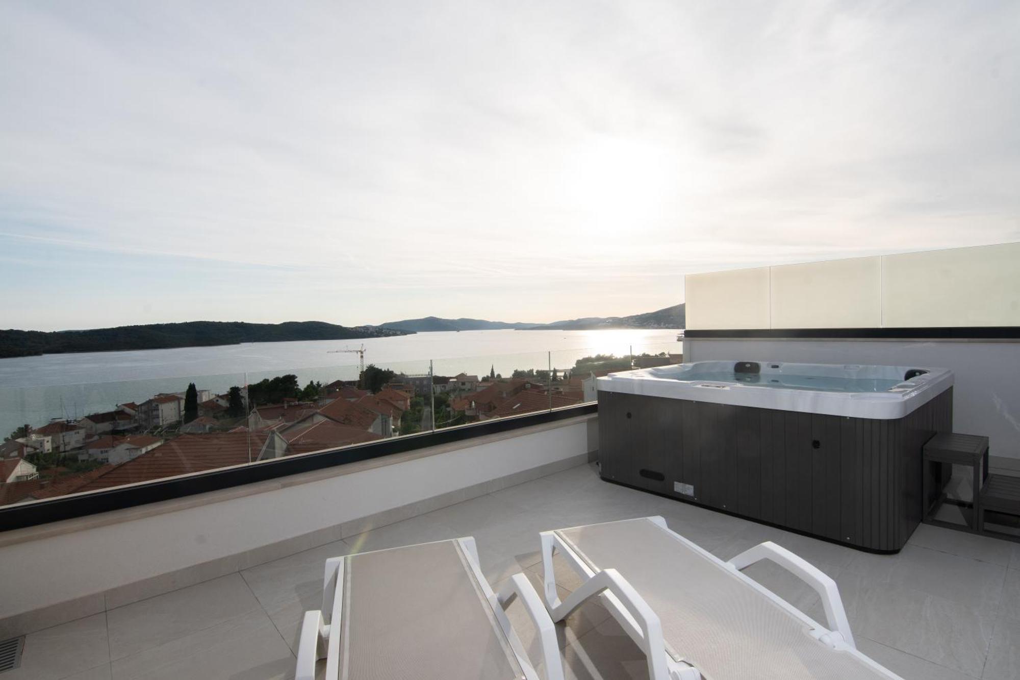 Adriatic Garden Apartments Okrug Gornji Exterior photo